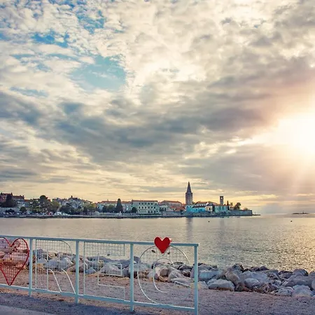 Sea Star With Stunning Sea View Apartman Poreč Kültér fotó