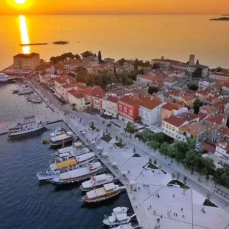 Sea Star With Stunning Sea View Apartman Poreč Kültér fotó