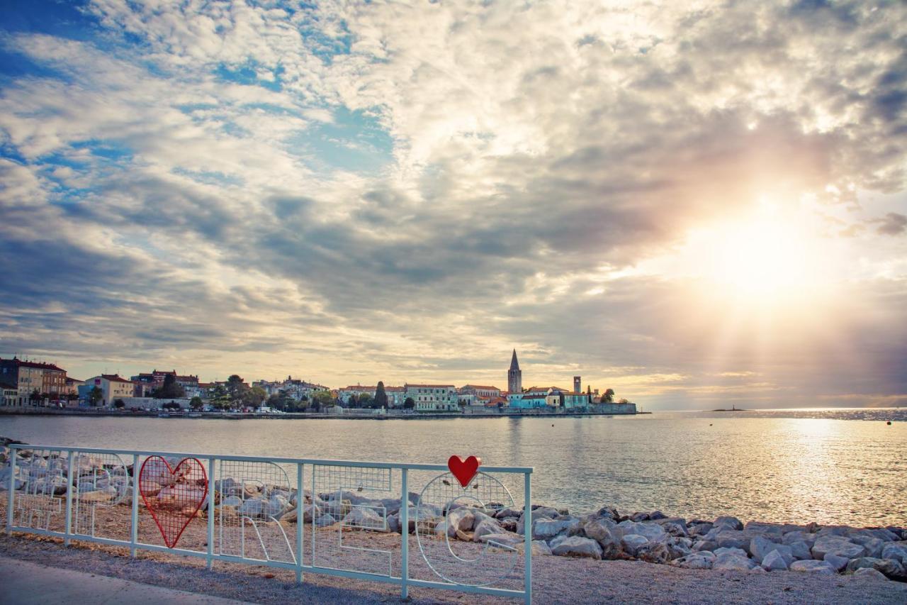 Apartment Sea Star With Stunning Sea View Poreč