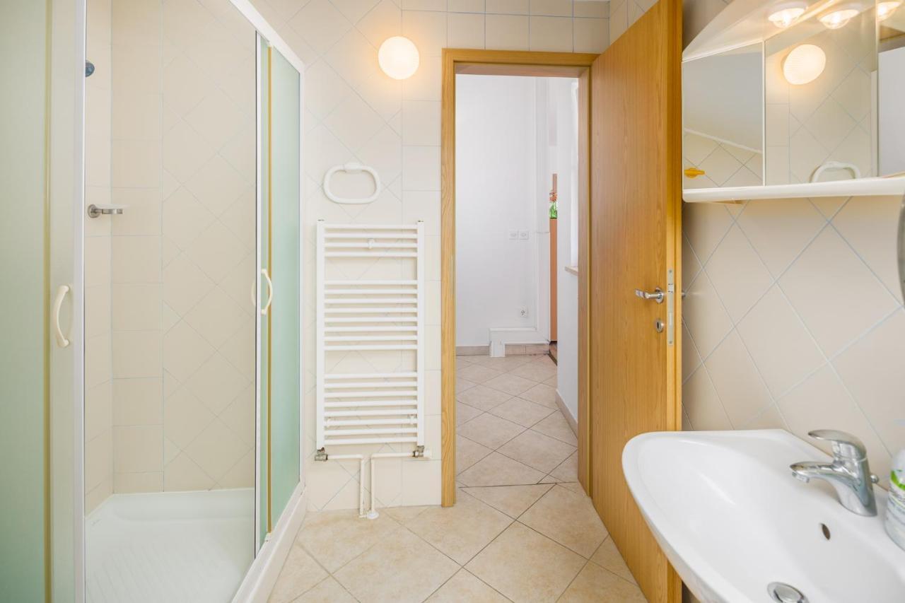 Sea Star With Stunning Sea View Apartment Poreč